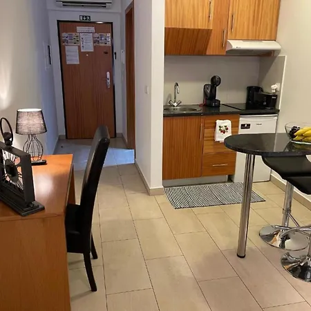 Esmeralda 2 Apartment